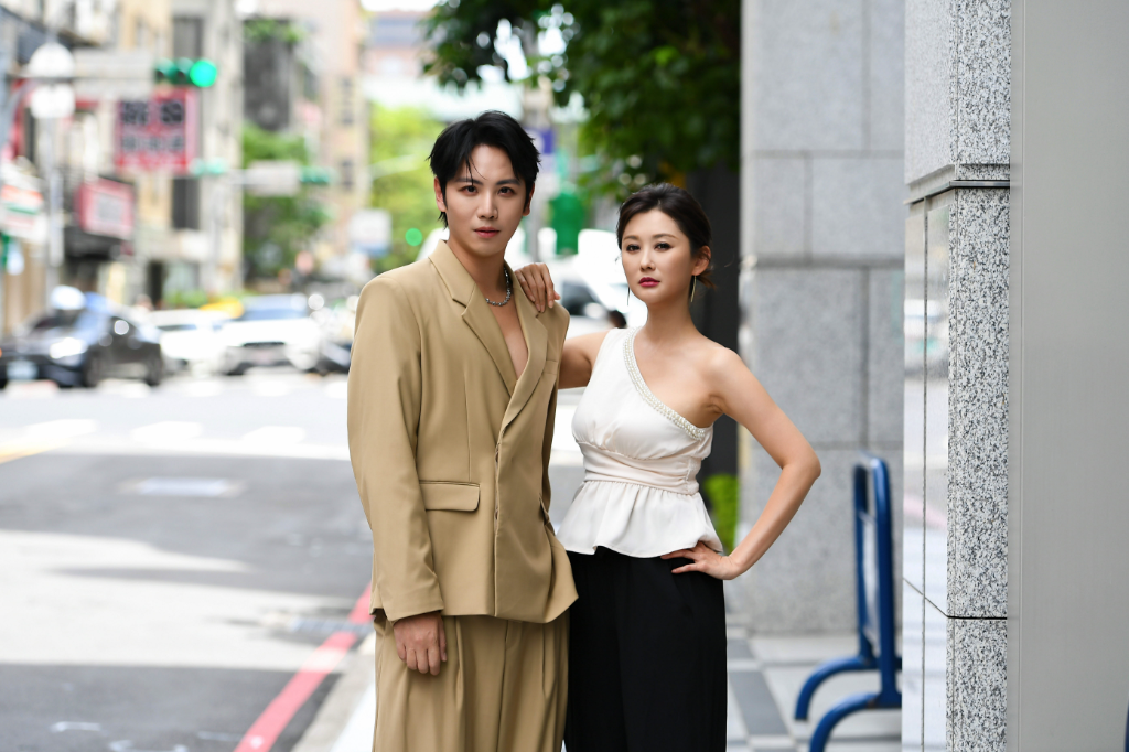 李睿紳拍吻戲惹老婆吃醋冷戰一週！笑曝婚姻求生術：都是我的錯