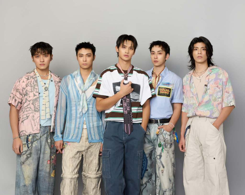 FEniX當兵4個月苦水倒不完！MAX喊像過4年　承隆台南服役曬最黑
