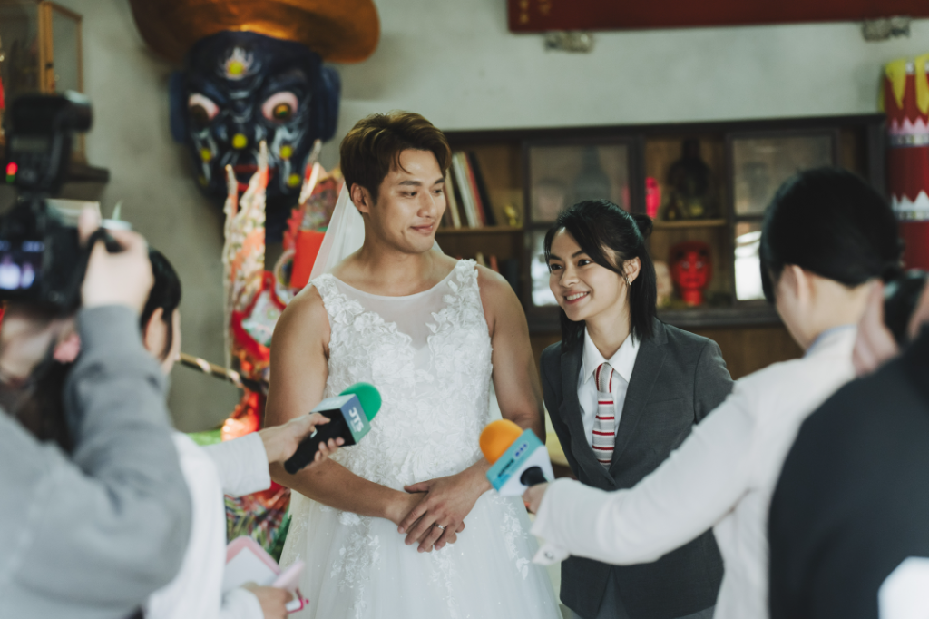 張睿家《阿松與阿暖》首穿婚紗求婚柏妍樺！秒變「金剛芭比」　笑喊一輩子難忘