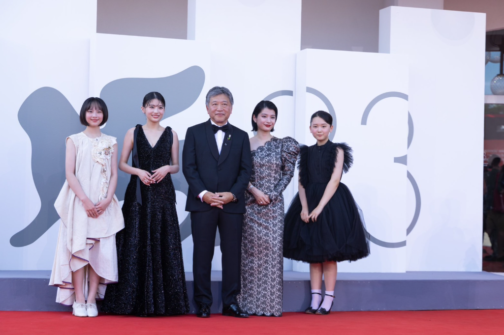《驀然回首》入選威尼斯主競賽！是枝裕和率出口夏希、蒔田彩珠9/19來台