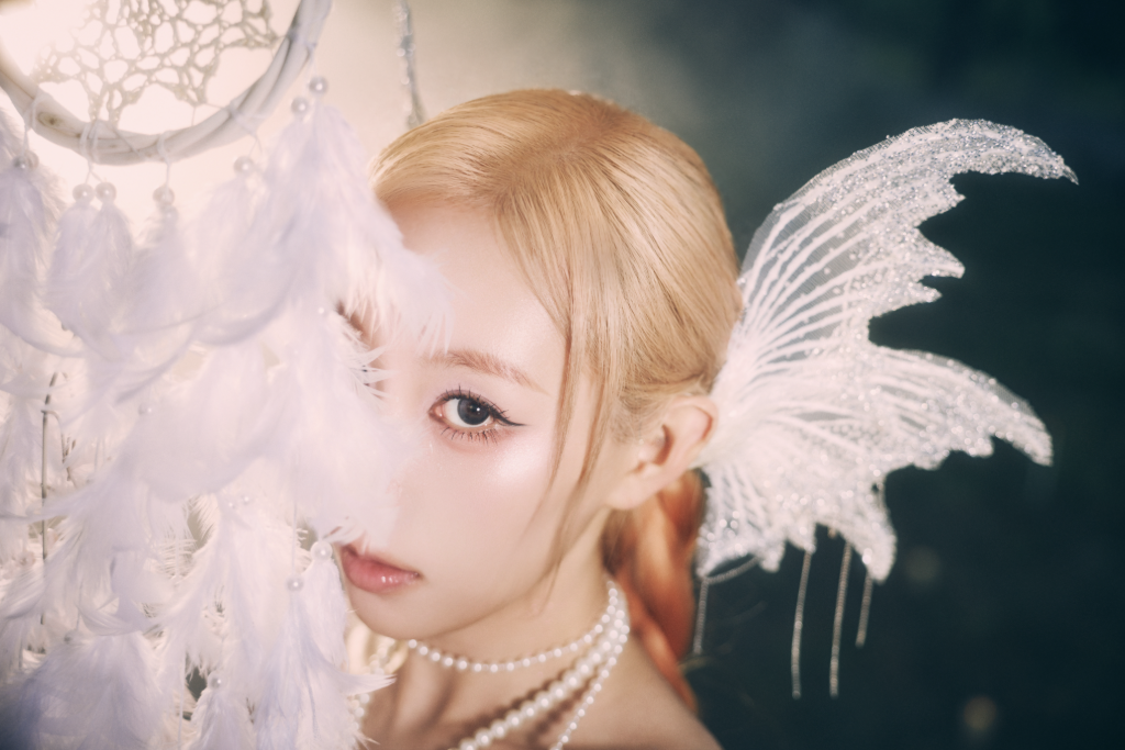 Dreamcatcher韓東化身夢幻精靈！仙氣造型背後大解密　直播自豪「本人更好看」