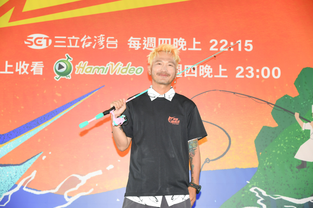 坤達捲閃兵案！KID曝私下對話內容　暖邀釣魚「神回一個讚」