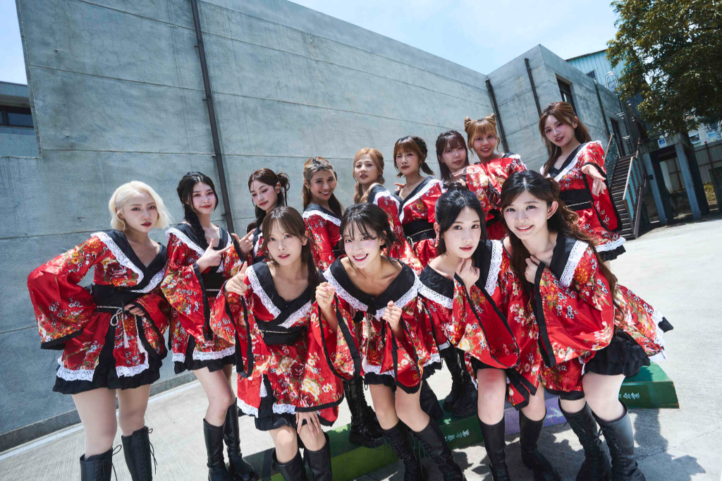 樂天女孩年度單曲《緋紅之夜》性感登場！9/19、20樂天桃猿「辣酷甜趴」首度解鎖　10號隊友準備「淪陷」