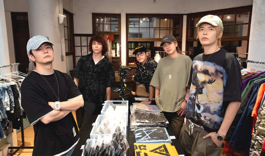 八三夭阿璞愛貓陪伴15年病逝！悲痛寫成〈身外之物〉　義賣收入「不扣成本」全捐浪浪