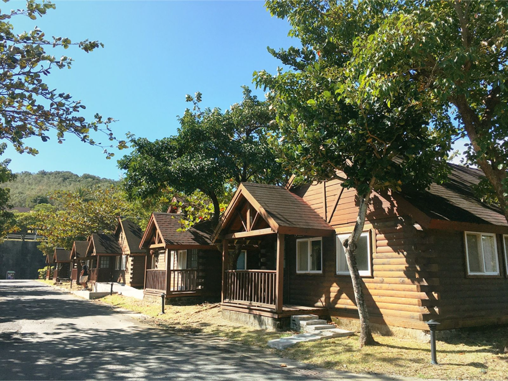​■三地集團小墾丁迎國慶鳥！親子木屋3880起