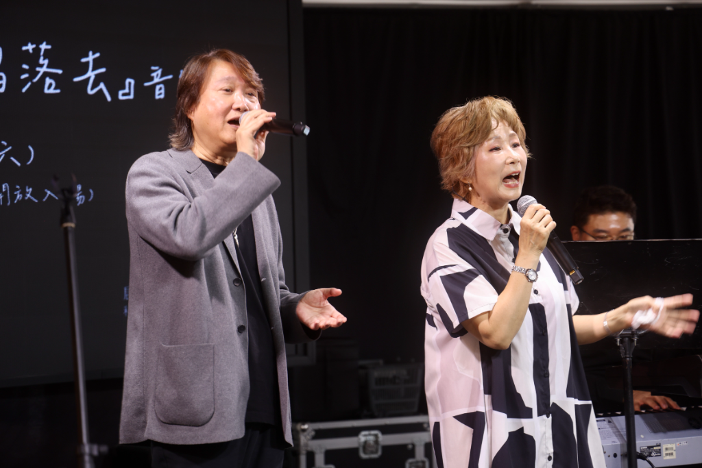 66歲江念庭見15歲鐵粉從屏東搭高鐵朝聖！老公原答應合唱　卻緊張失眠臨時退縮