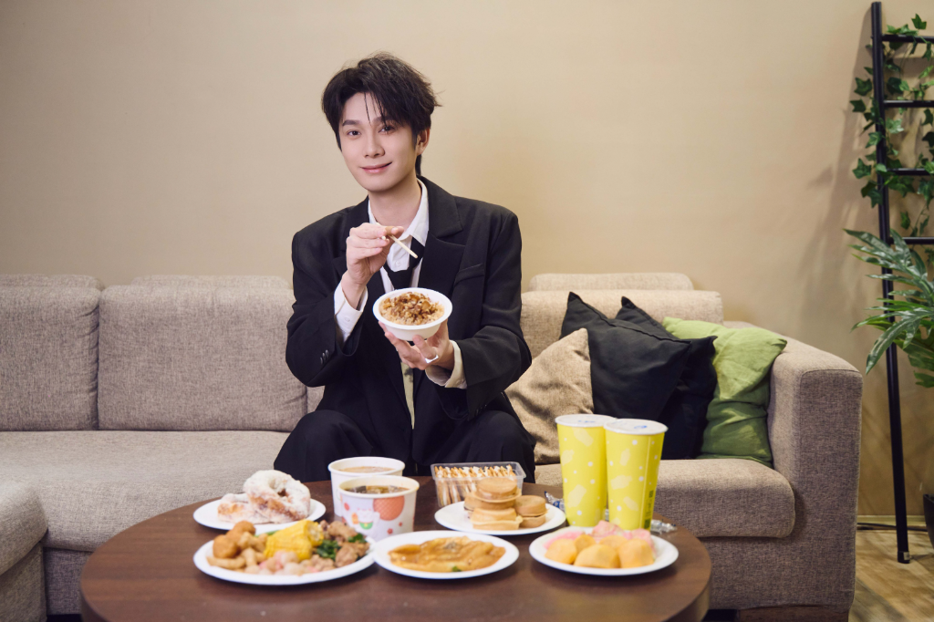 金曲7項入圍裘德首訪台！大讚滷肉飯、麻辣鴨血臭豆腐　音樂分享會「100人硬塞200人」