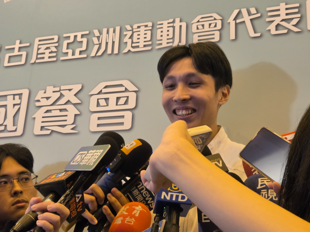 名古屋亞運／傅兆玄田徑摘金笑喊「有點不可思議」！解禁想大吃一波　最想回台喝珍奶