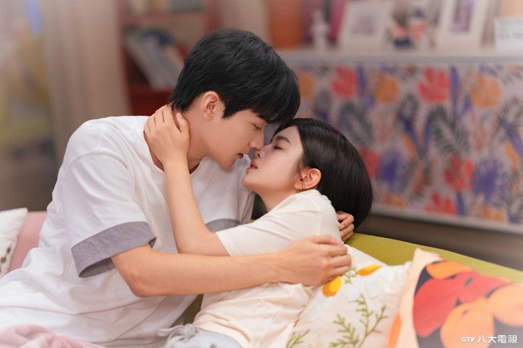 陳妍希接演《狙擊蝴蝶》曾擔心年齡差距！自認比岑矜更通透：不會一直困在傷痛裡